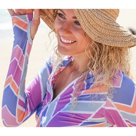 Women's Long Sleeve Rash Guard Swim Shirt - "Cali Girl"